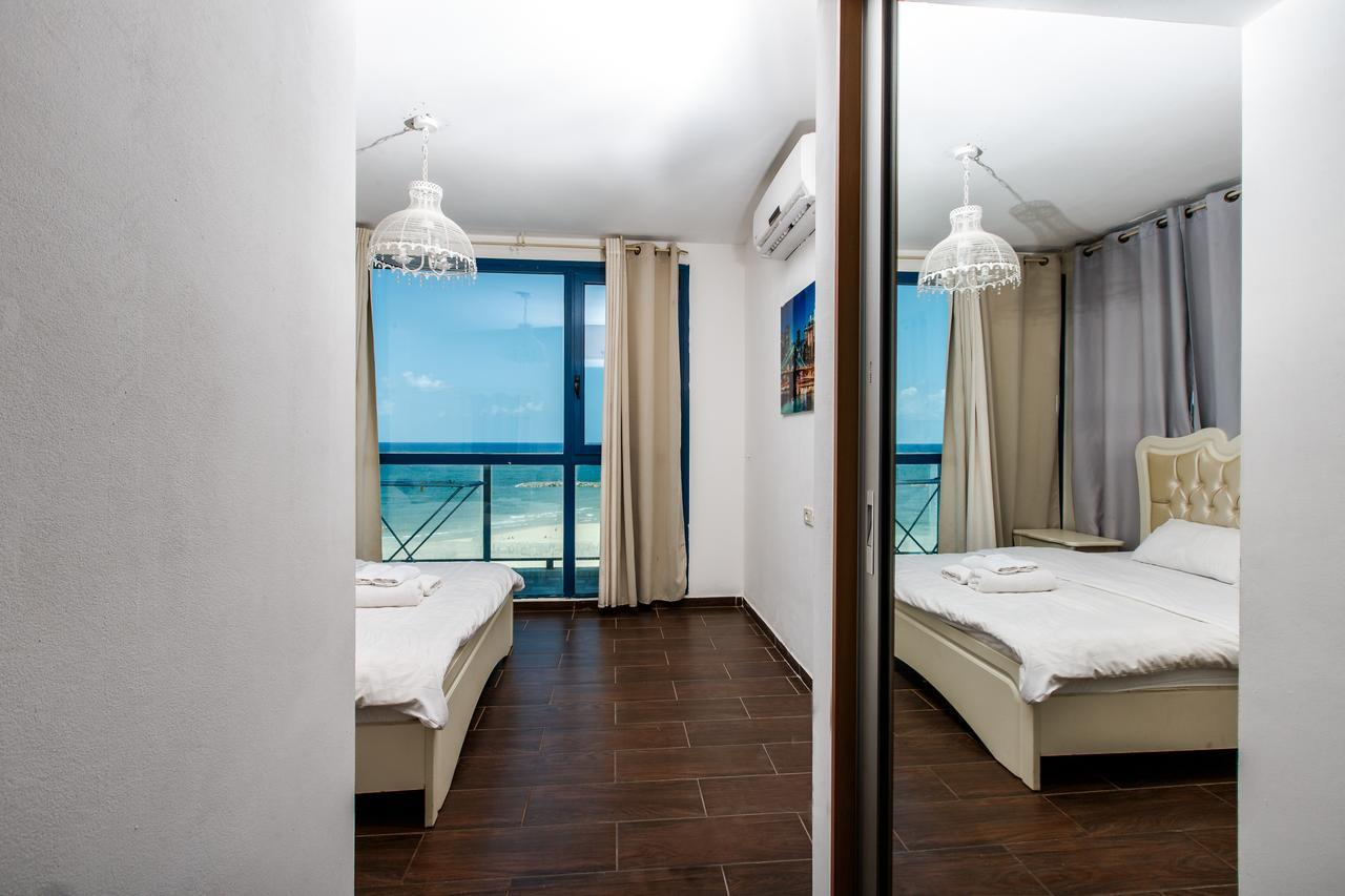 Ocean Front Apartments First Line To The Beach Tel Aviv Exteriör bild