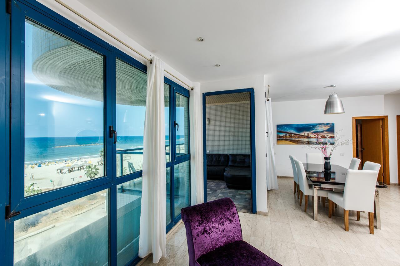 Ocean Front Apartments First Line To The Beach Tel Aviv Exteriör bild