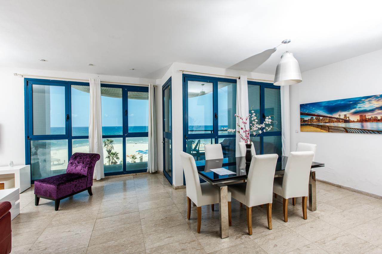 Ocean Front Apartments First Line To The Beach Tel Aviv Exteriör bild