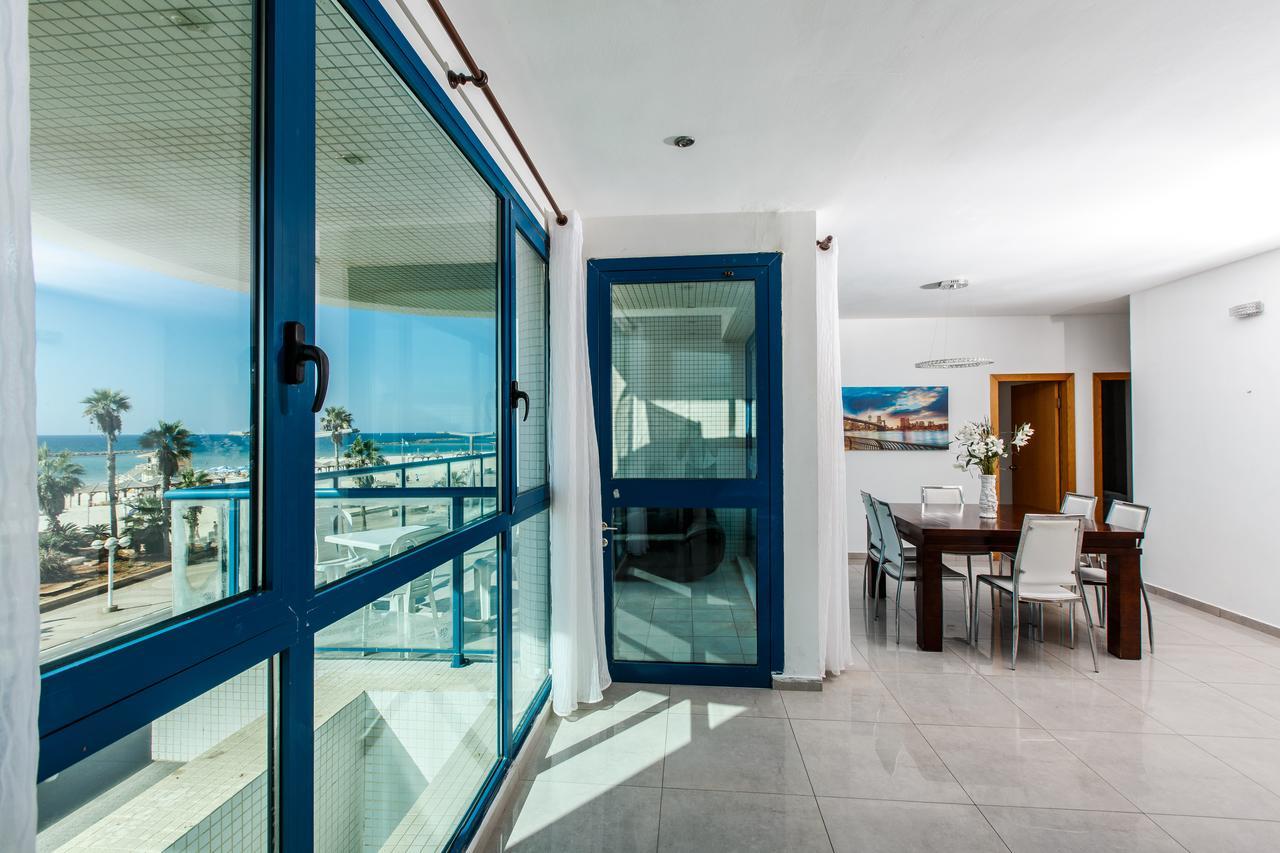 Ocean Front Apartments First Line To The Beach Tel Aviv Exteriör bild