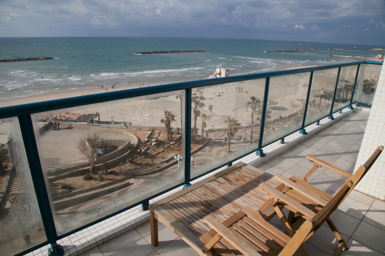 Ocean Front Apartments First Line To The Beach Tel Aviv Exteriör bild