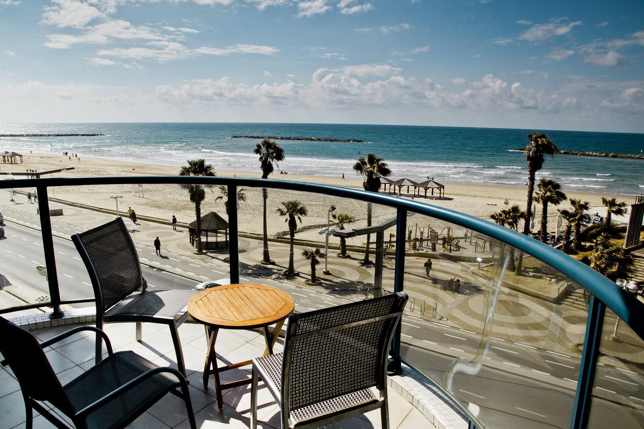 Ocean Front Apartments First Line To The Beach Tel Aviv Exteriör bild